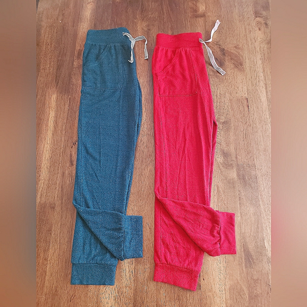 2 pairs of CAT & JACK joggers